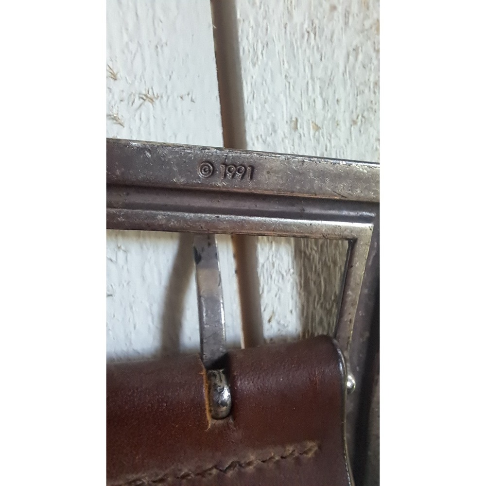 Honest Brown Leather Rugged Western Concho Belt Silver-Tone Buckle 1991 Vintage - Picture 6 of 8